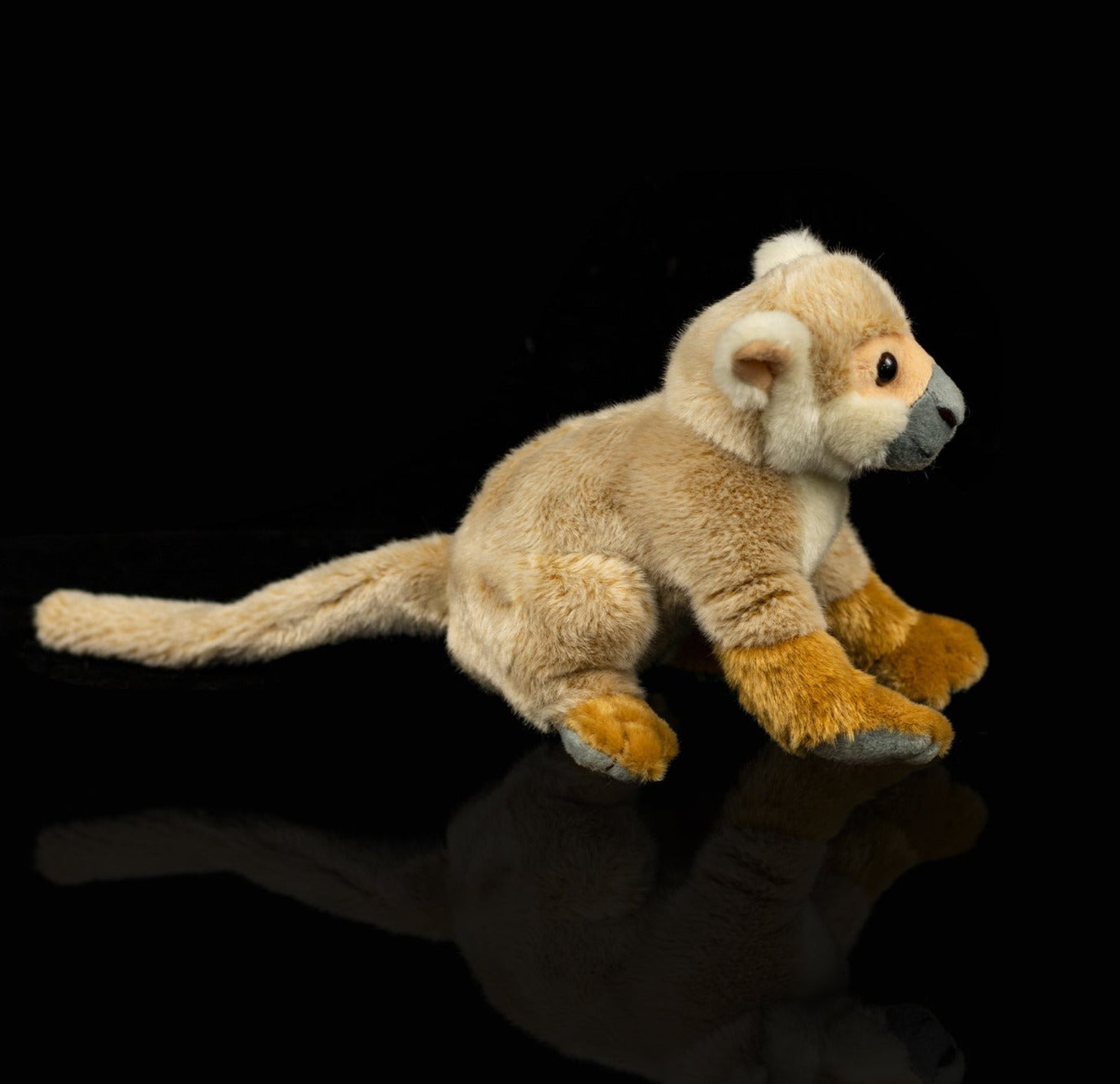 Macaco-esquilo macio de pelúcia de pelúcia