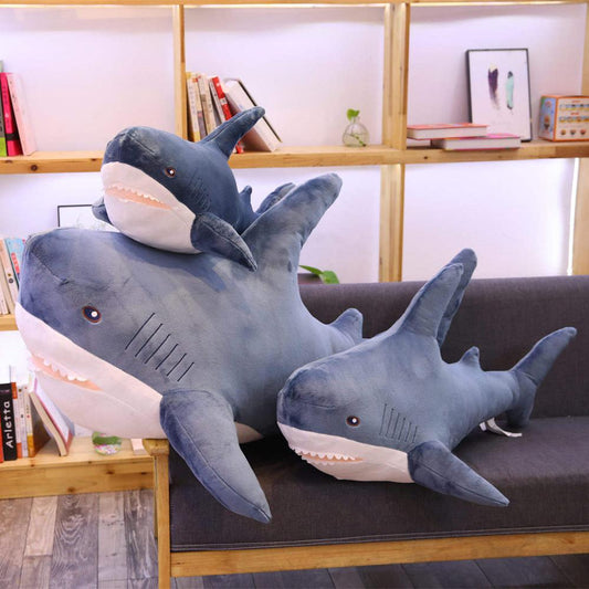 大鲨鱼枕头软填充毛绒玩具