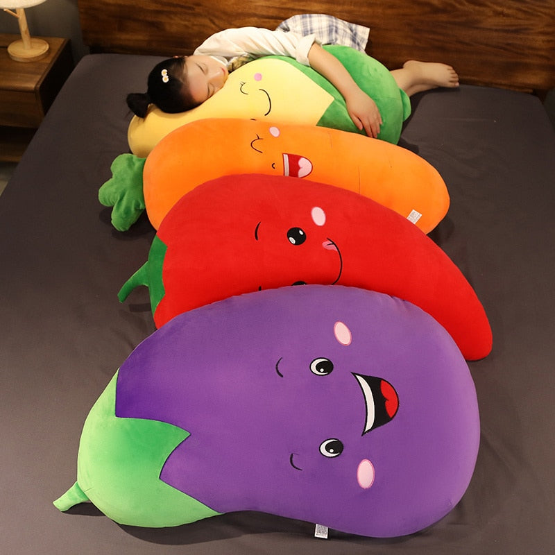 Travesseiro de pelúcia fofo recheado de frutas e legumes