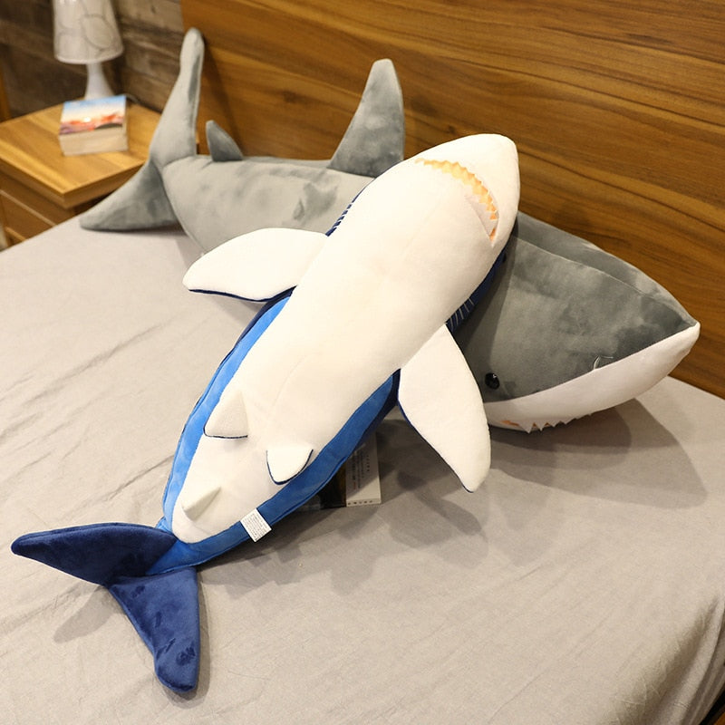 Jucărie de pluș moale de rechin uriaș