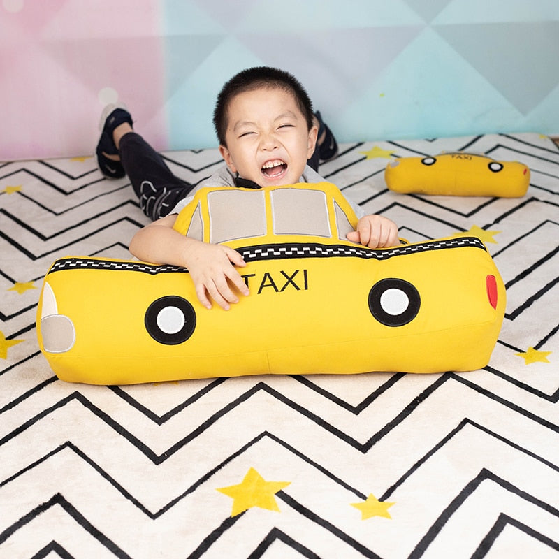 Gelbes Taxi-Kissen, weiches Plüschtier